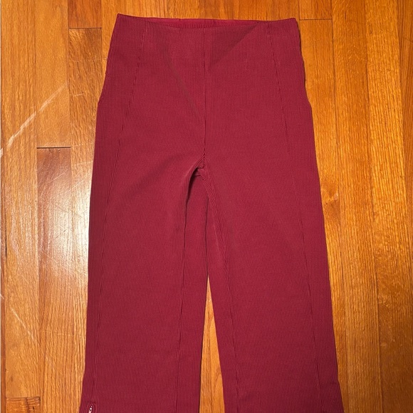 Lululemonn ribbed softstreme pants - Picture 2 of 8